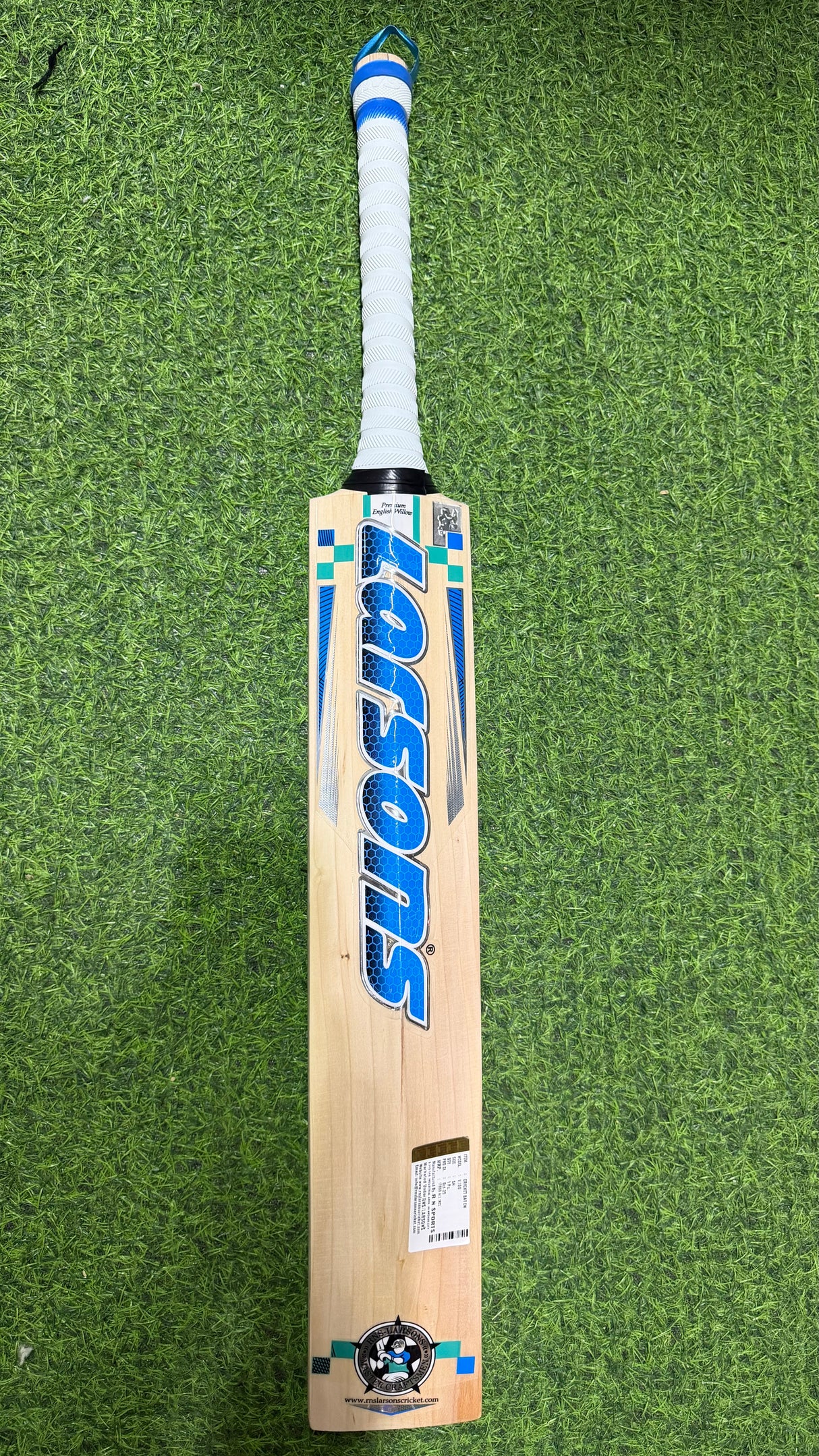 RNS Larsons V-100 English Willow Cricket Bat -1160G