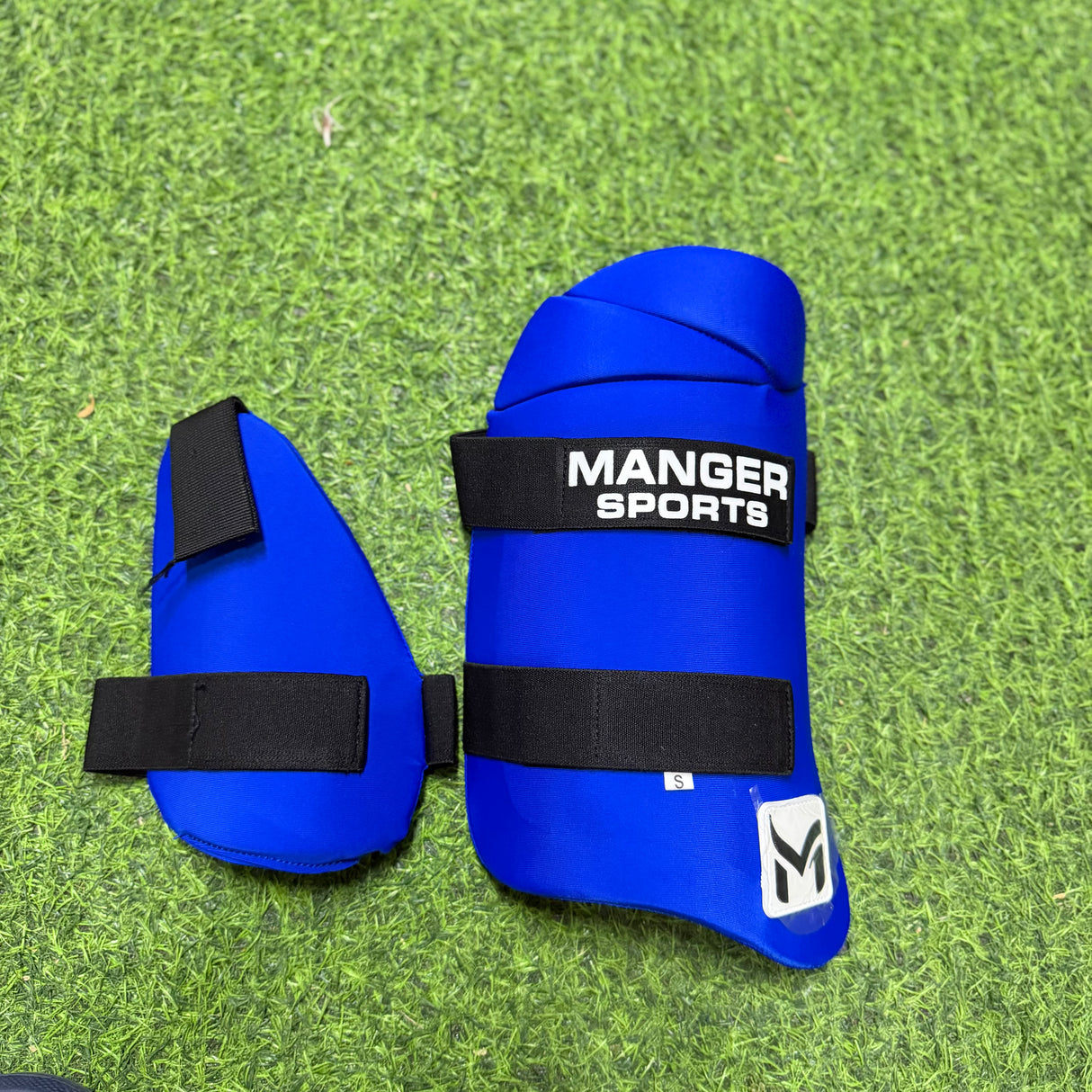 Manager Cricket Thigh Guard/ Pads - Junior