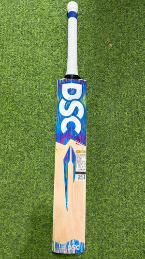 DSC Blu 111 Supreme English willow Cricket Bat - 5 Grains - 1240 g (2.8 lb )