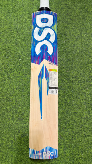 DSC Blu 111 Supreme English willow Cricket Bat - 5 Grains - 1240 g (2.8 lb )