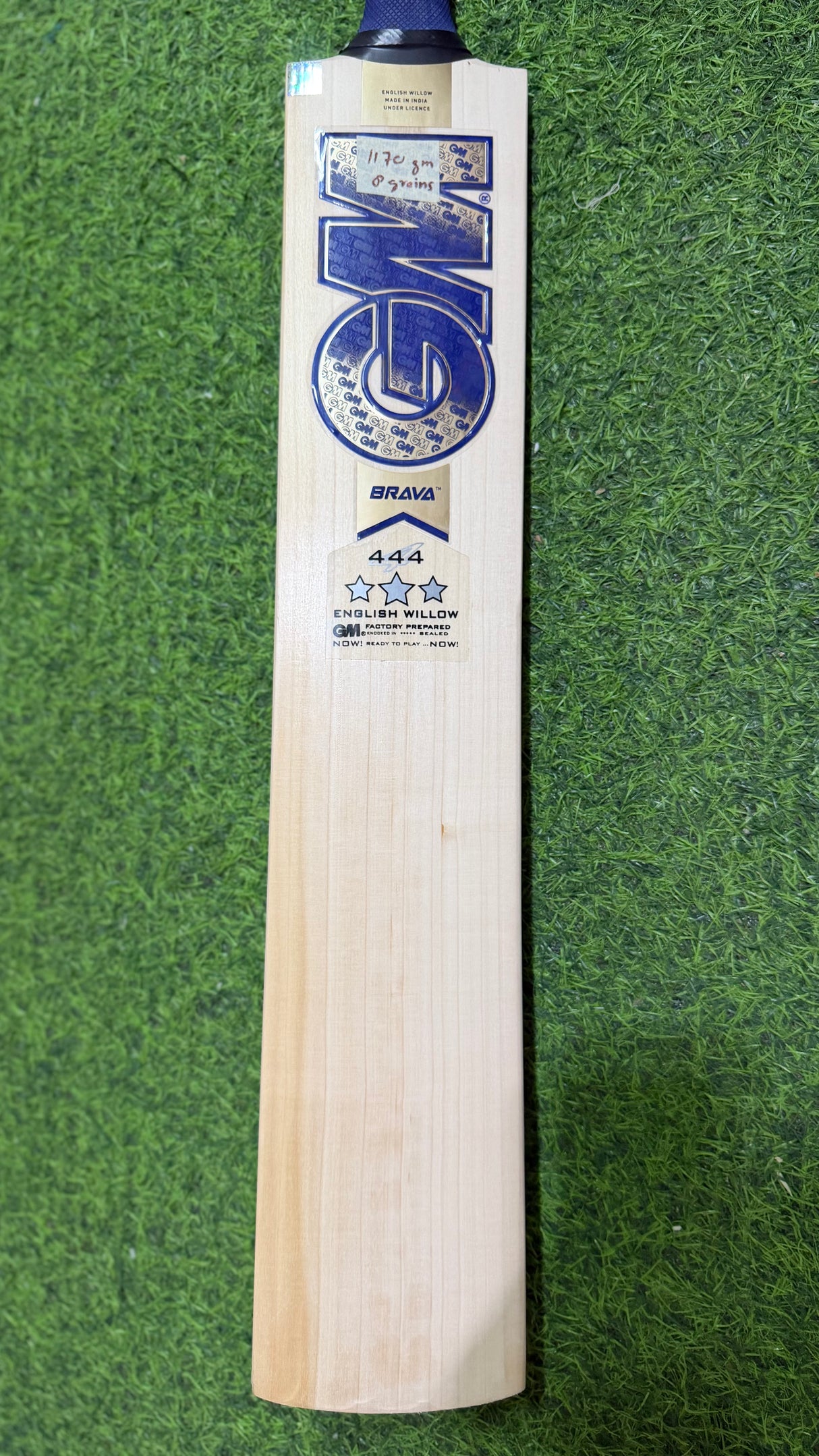 GM Brava 444 English Willow Cricket Bat -8 Grains / 1170g ( 2.7 lb )