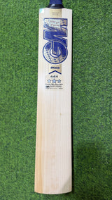 GM Brava 444 English Willow Cricket Bat -8 Grains / 1170g ( 2.7 lb )