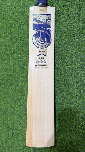 GM Brava 444 English Willow Cricket Bat -8 Grains / 1170g ( 2.7 lb )