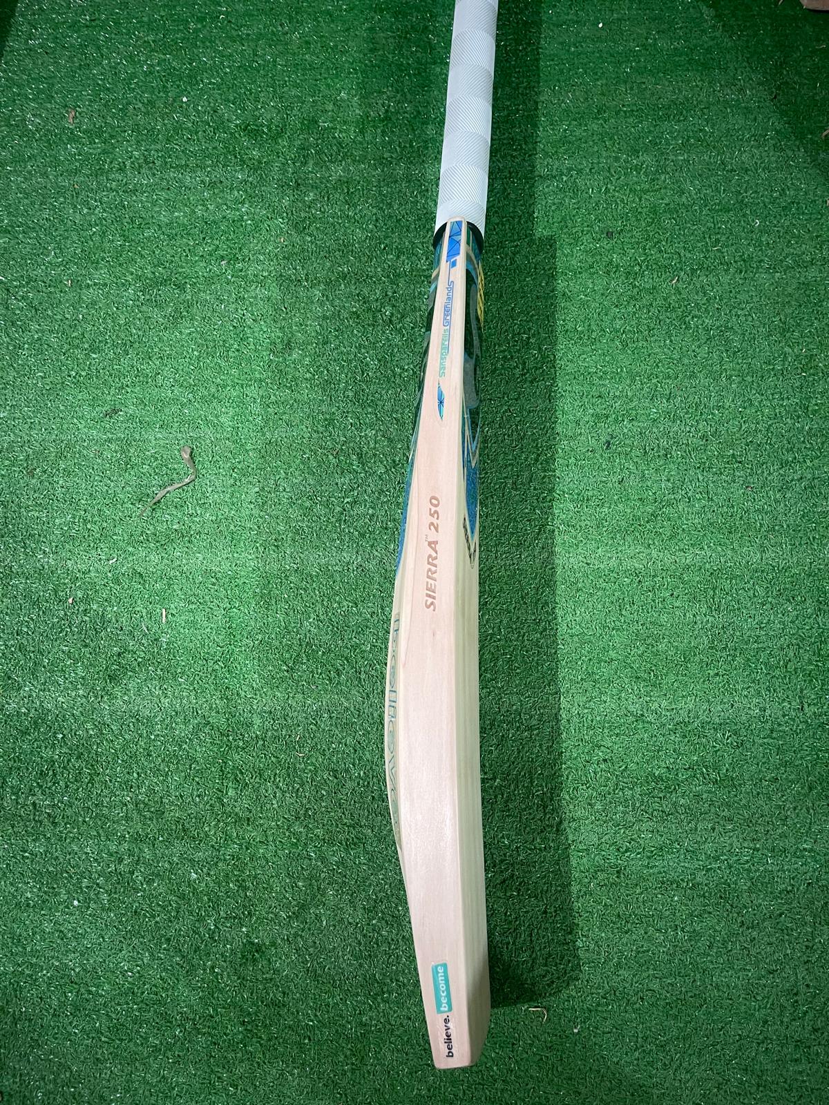 SG Sierra 250 English willow Cricket Bat - 6 Grains - 1150g