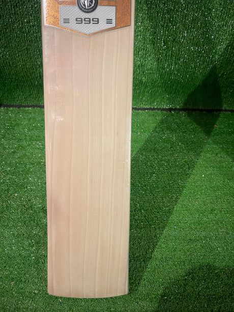 TON 999 | English willow Cricket Bat - 6 Grains- 1215g