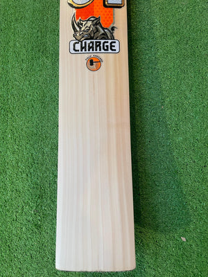 CA CHARGE English Willow Cricket Bat - 9 Grains-1208g