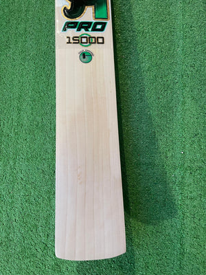 CA PRO 15000 English Willow Cricket Bat-7 Grains-1202g