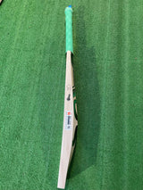 CA PRO 15000 Cricket bat-Grade 1 English Willow-7 Grains-1202g