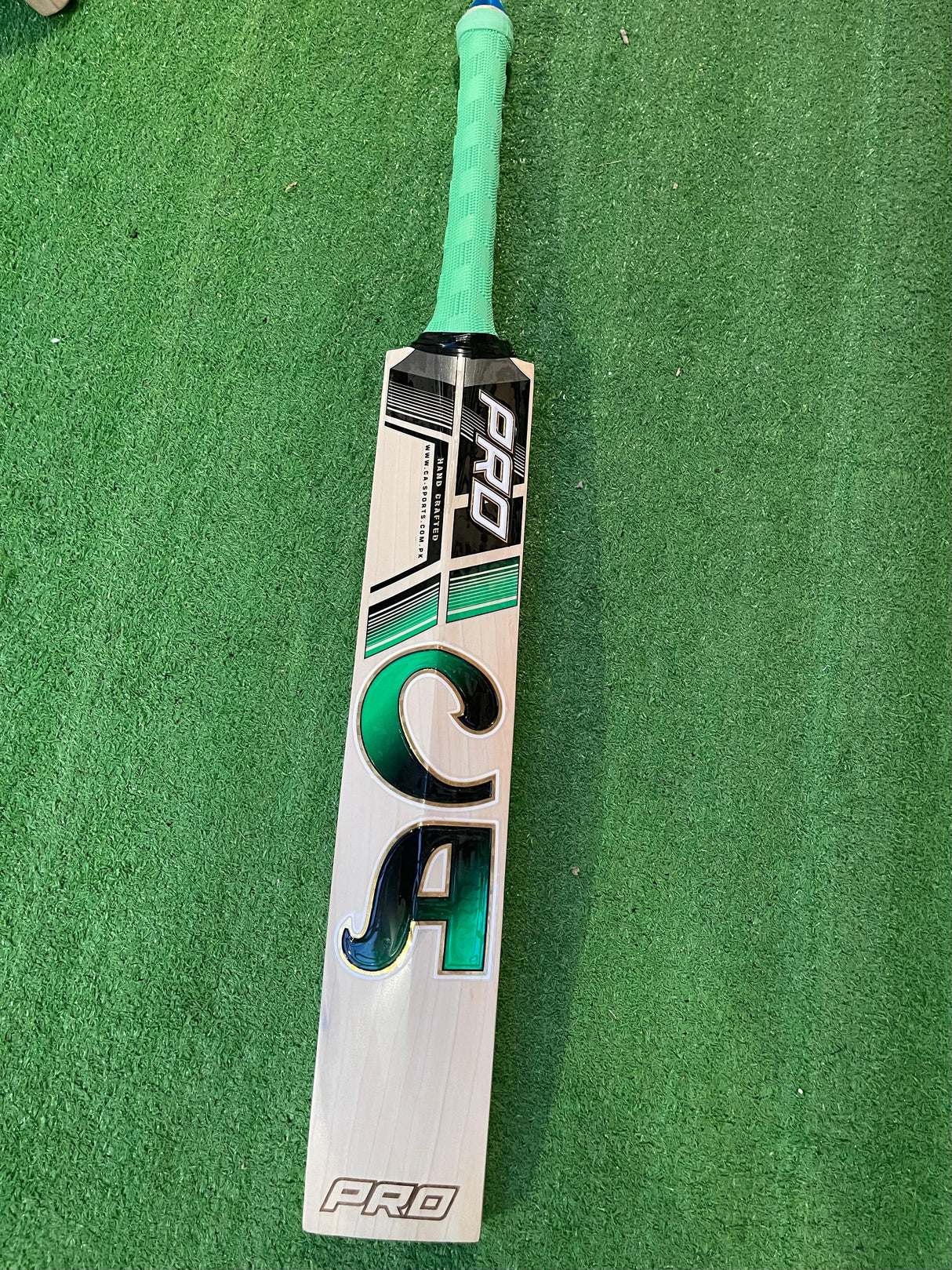 CA PRO 15000 English Willow Cricket Bat-9 Grains-1205g