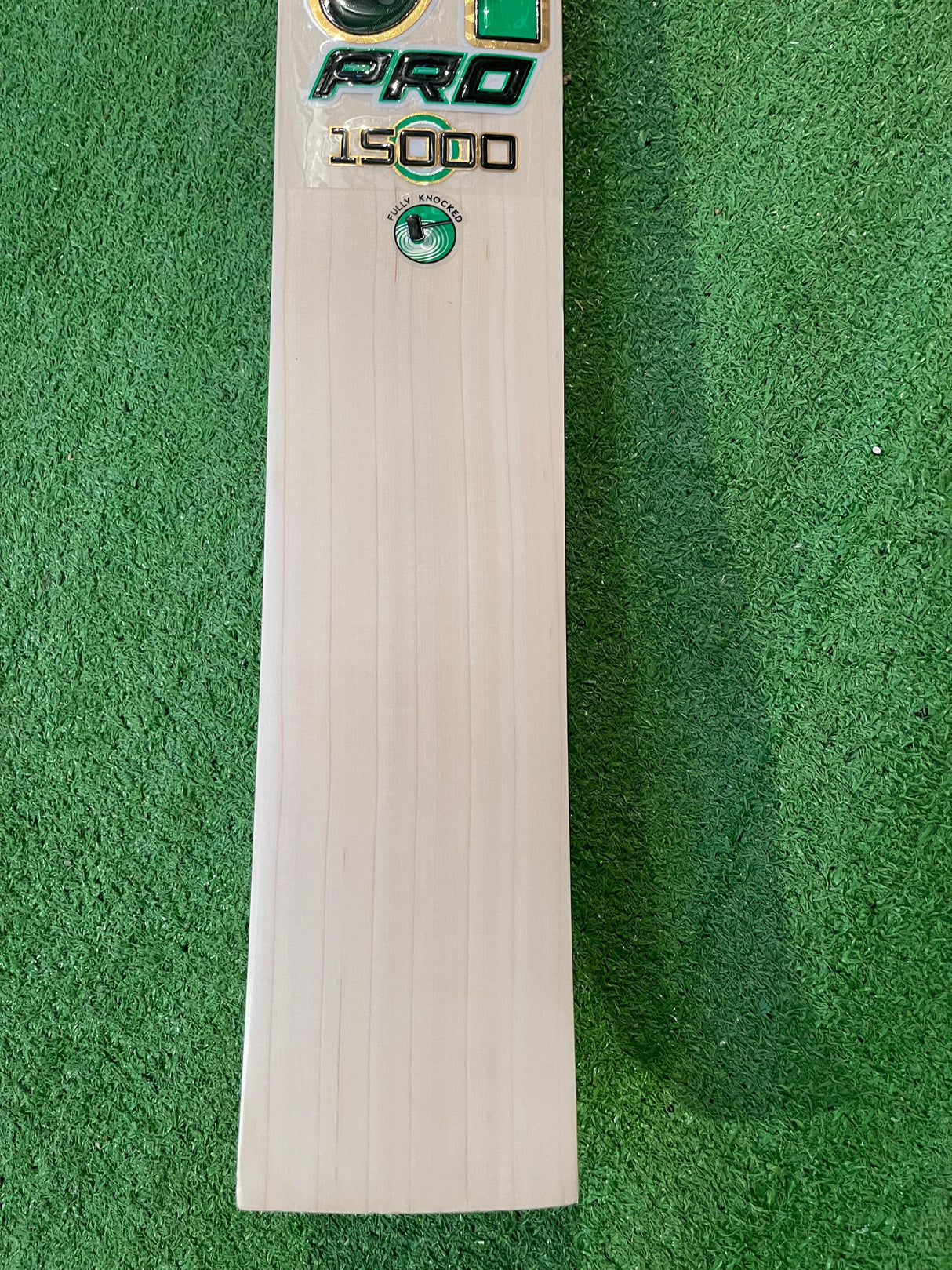 CA PRO 15000 English Willow Cricket Bat-7 Grains-1185g