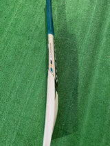 MALIK Players edition- Grade 2 English Willow Cricket Bat  -1235g-10 Grains