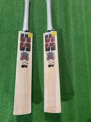 SS DEVILS Super Premium Kashmir willow Cricket Bats - 1230g & 1220g
