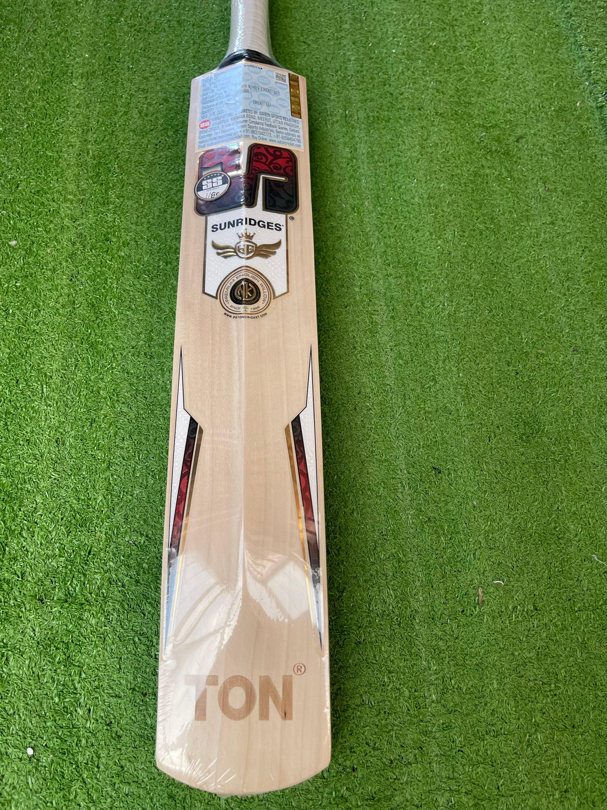 SS SMACKER EXTREME Premium English willow Cricket Bat - 7 Grains - 1180g