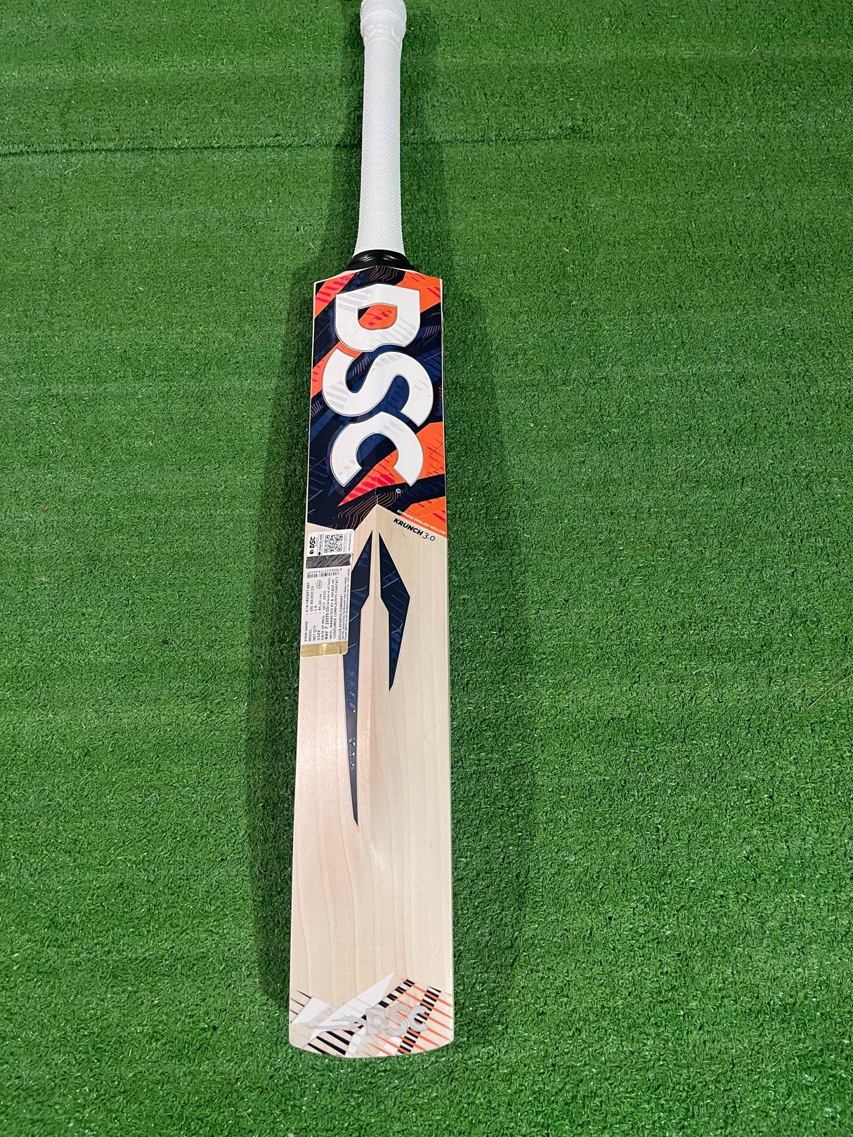 DSC KRUNCH 3.0 Supreme English willow Cricket Bat - 9 Grains - 1195G