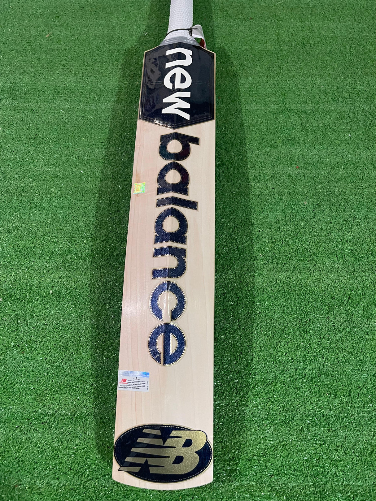 NB New Balance DC-700i Pro English willow Cricket Bat - 7 Grains -1185g