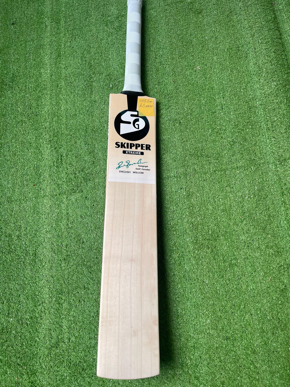 SG Skipper Extreme | English willow Cricket Bat - 6 Grains / 1155g