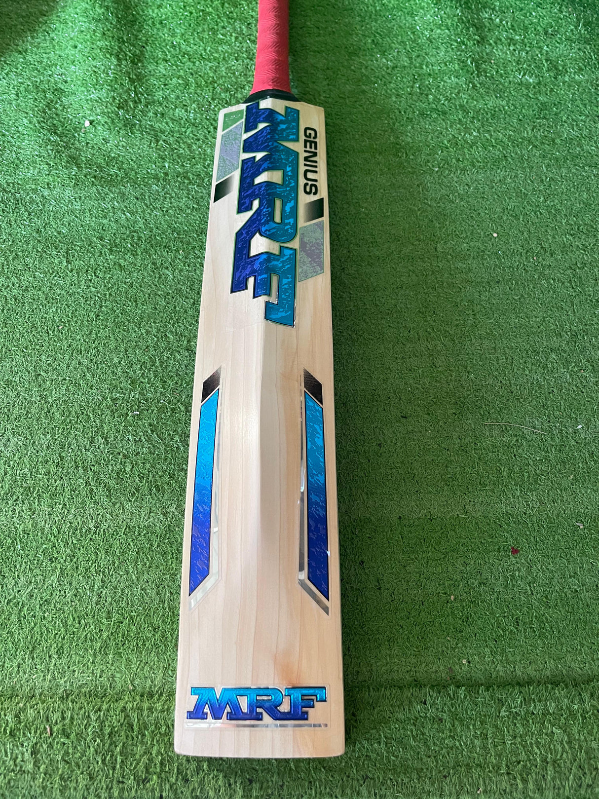 MRF VK18 Genius Muscle Edition English Willow Cricket Bat - 8 Grains / 1175g