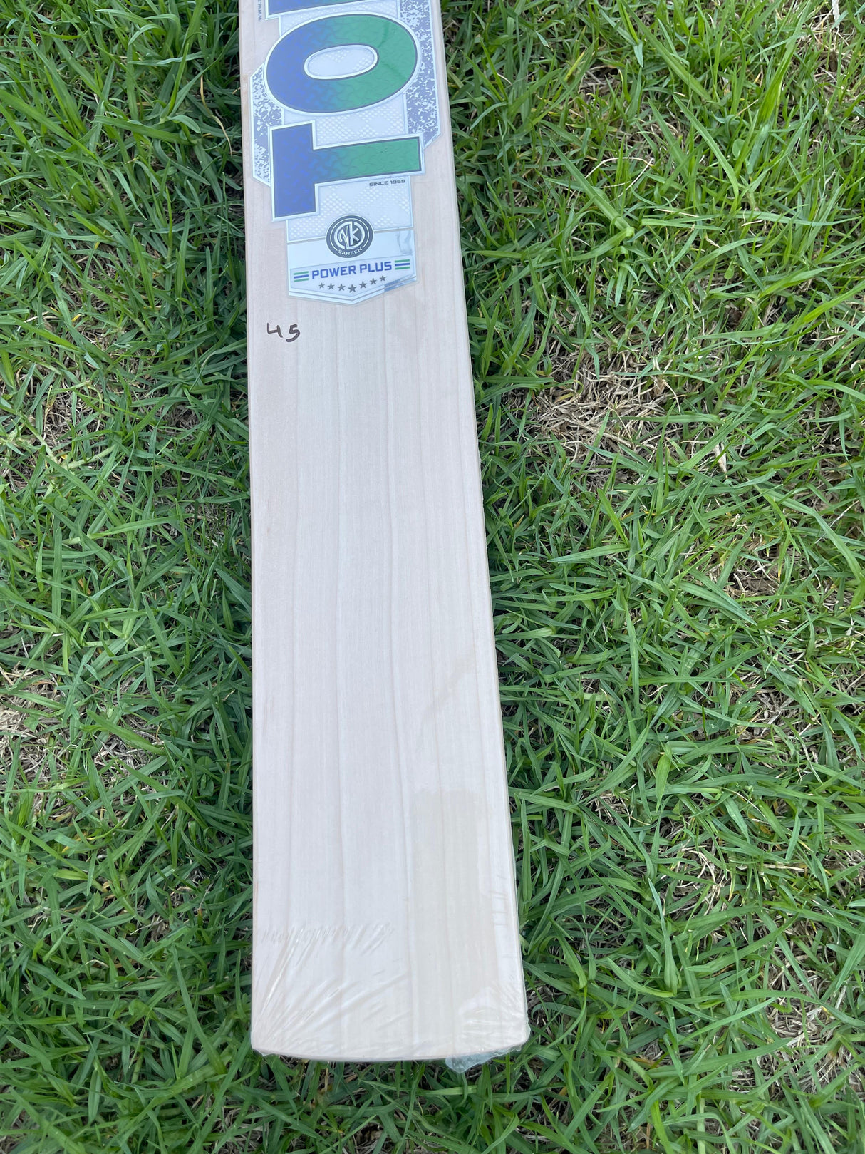 SS Ton Power Plus English willow Cricket Bat - 6 Grains / 1160 Grams
