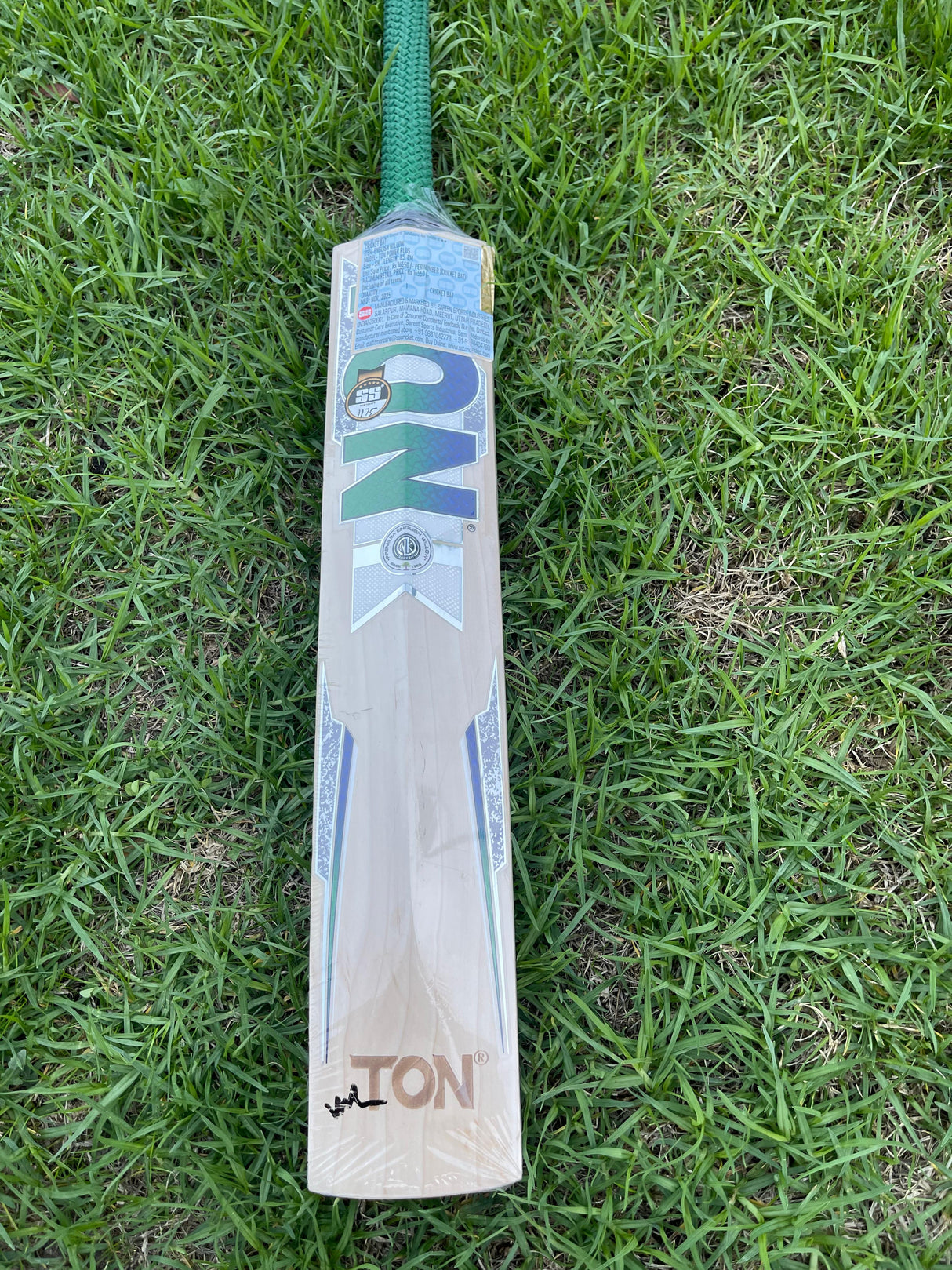 SS Ton Power Plus English willow Cricket Bat - 6 Grains / 1160 Grams