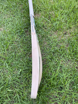 SS Smacker Players English willow Cricket Bat - 7 Grains - 1165g