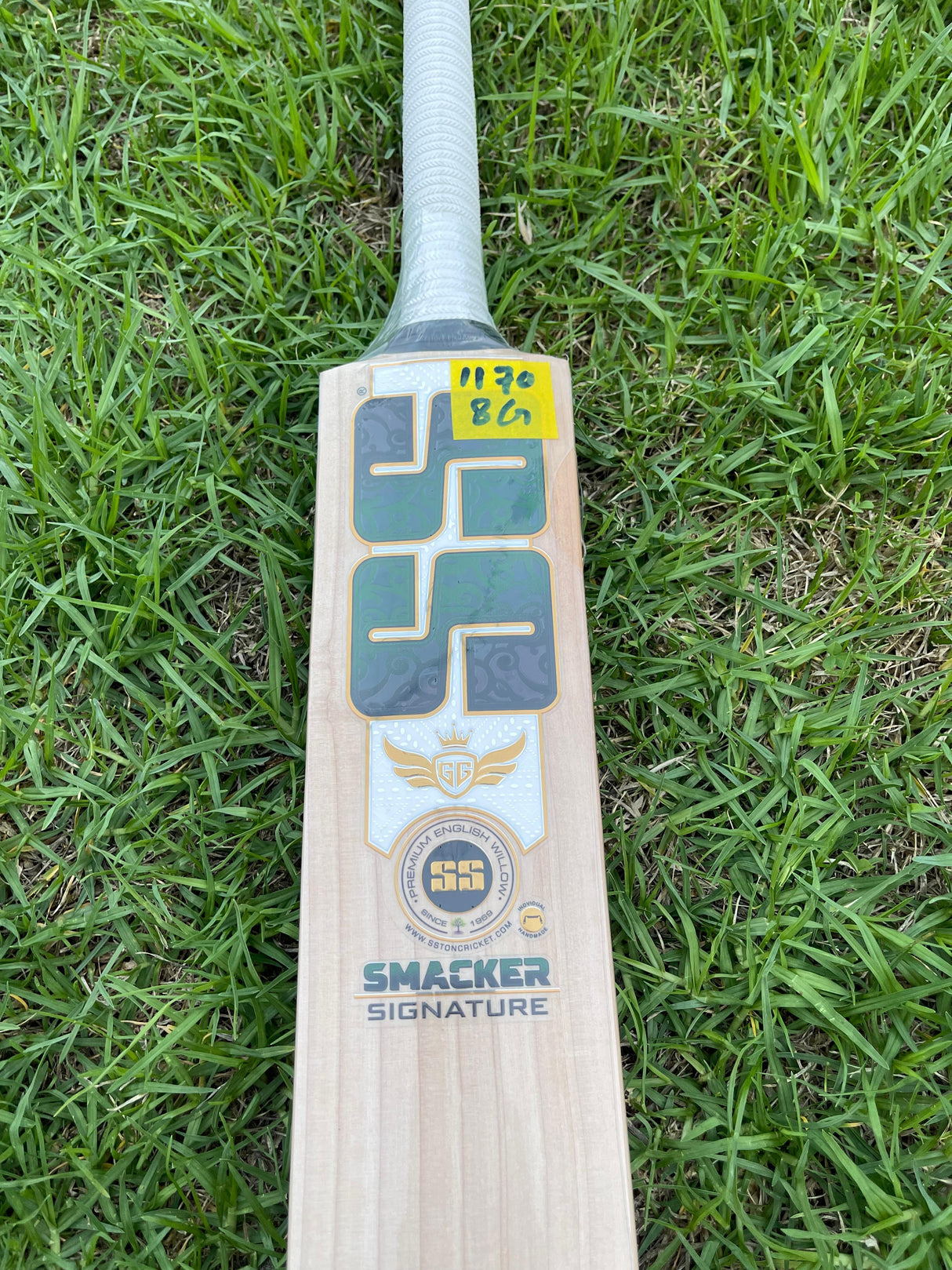 SS Smacker Signature Premium English willow Cricket Bat - 8 Grains - 1170g