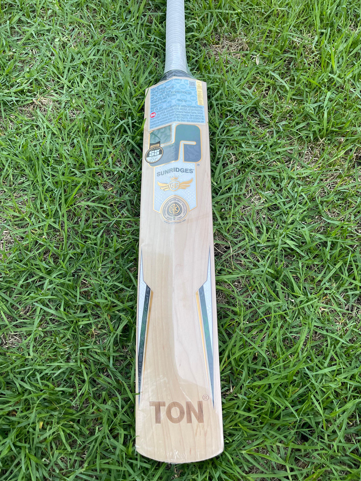 SS Smacker Signature Premium English willow Cricket Bat - 8 Grains - 1170g