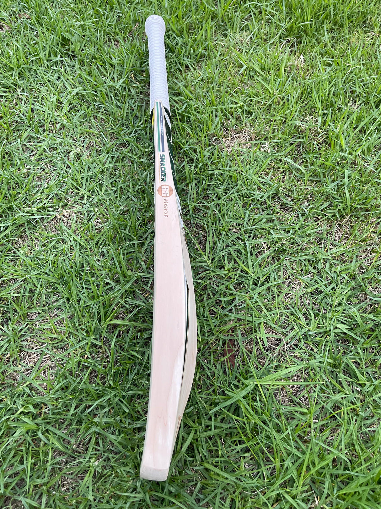 SS Smacker Signature Premium English willow Cricket Bat - 7 Grains - 1170g