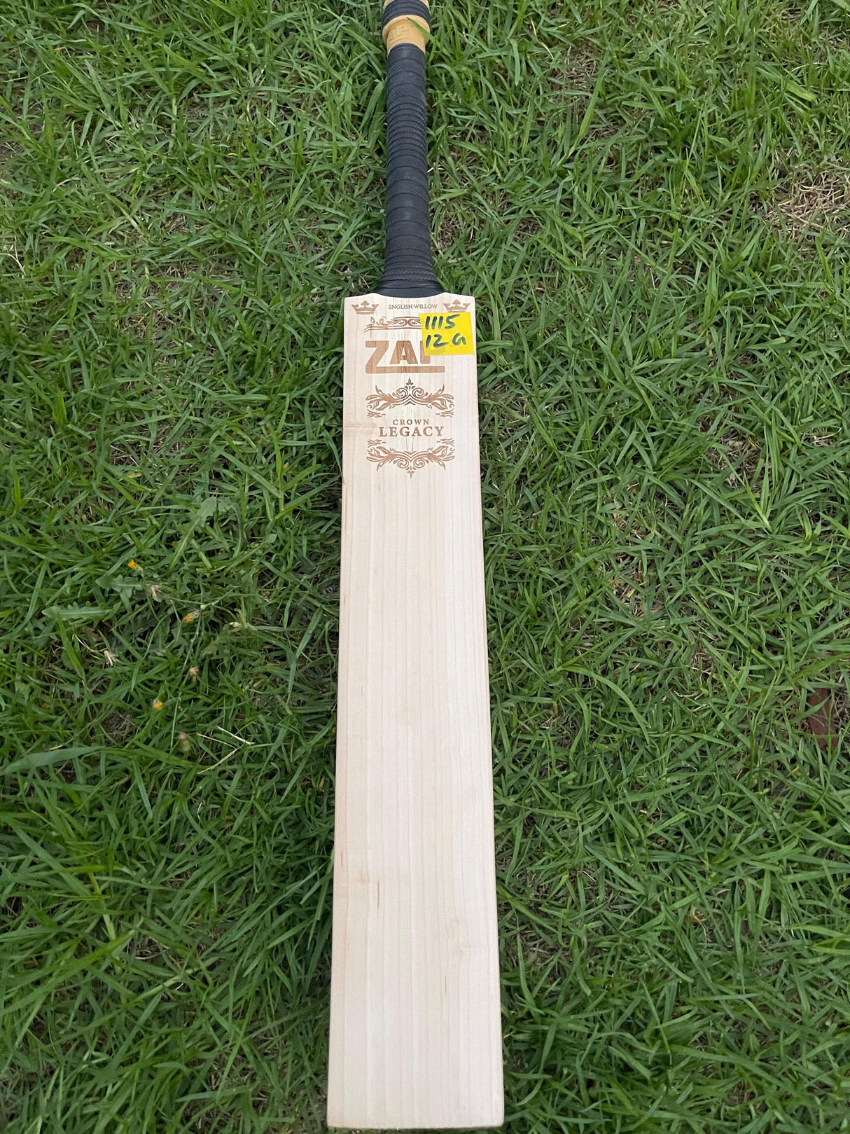 ZAP Crown Lagacy Premium English willow Cricket Bat - 12 Grains - 1115g