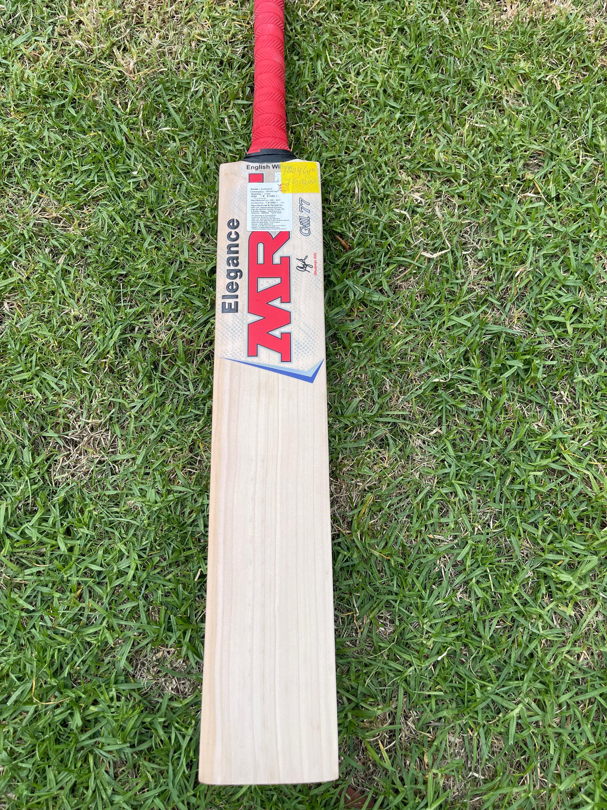 MRF Elegance Gill 77 Edition English Willow Cricket Bat -7 Grains / 1204g-2.7 lb