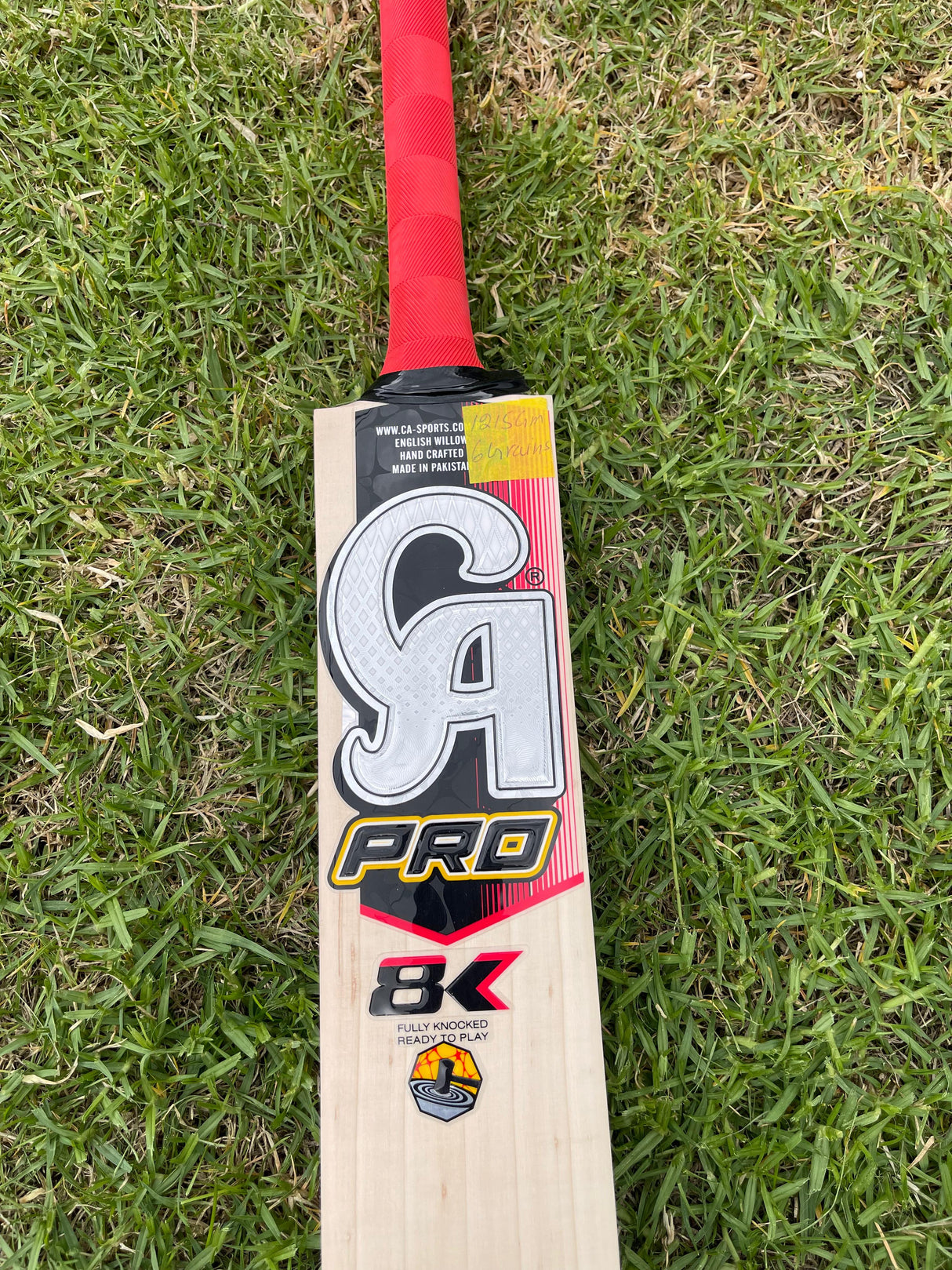 CA Pro 8k English Willow Cricket Bat 6 grains / 1215g - 2.7 lb