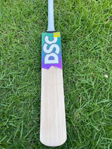 DSC RS 040 Grade 2 English willow Cricket Bat - 7 Grains - 1175g