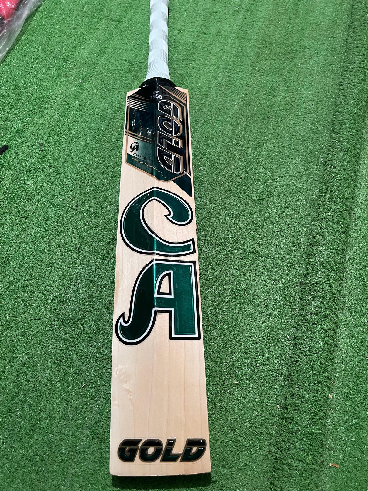 CA Gold 15000 Grade 1 English Willow Bat 1200g - 7 Grains - 2.7 lb