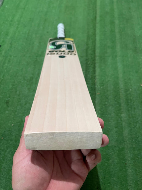 CA Gold 15000 Grade 1 English Willow Bat 1210g - 6 Grains - 2.7 lb