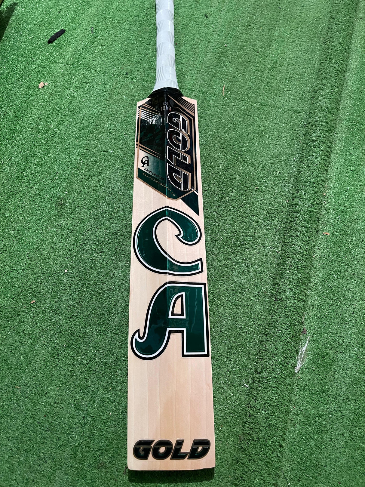 CA Gold 15000 Grade 1 English Willow Bat 1210g - 6 Grains - 2.7 lb
