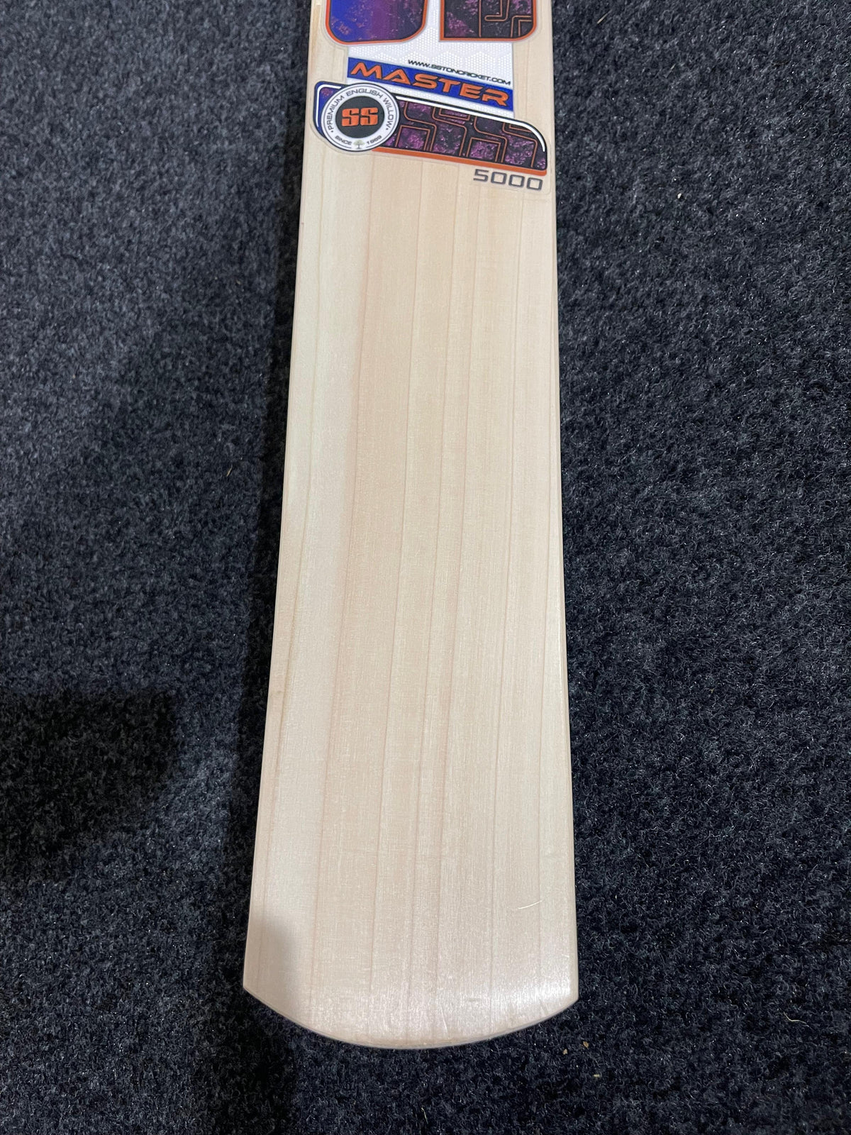SS Master 5000 English willow Cricket Bat -1205g-2.7lb- SRT Profile