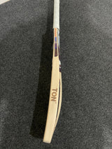 SS Master 5000 English willow Cricket Bat -1205g-2.7lb- SRT Profile