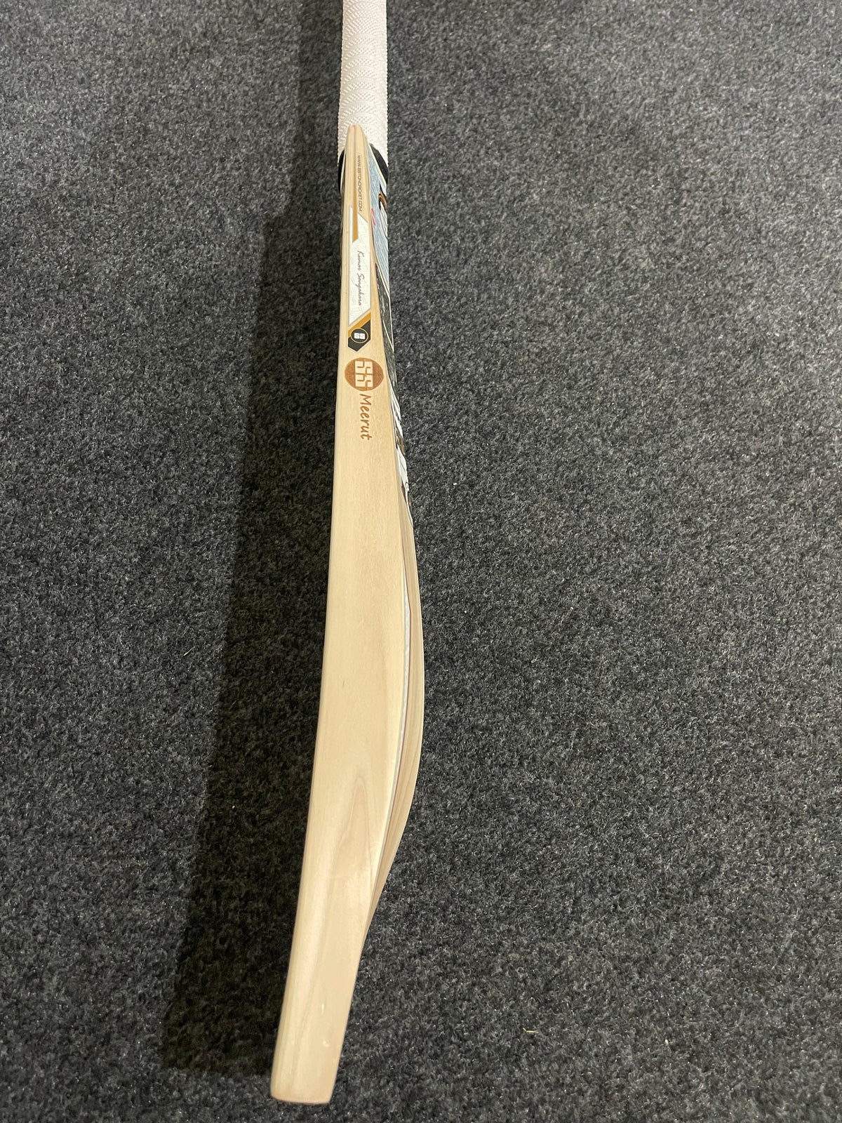SS Legends Kumar Sangakara Edition English willow Cricket Bat - 1185g