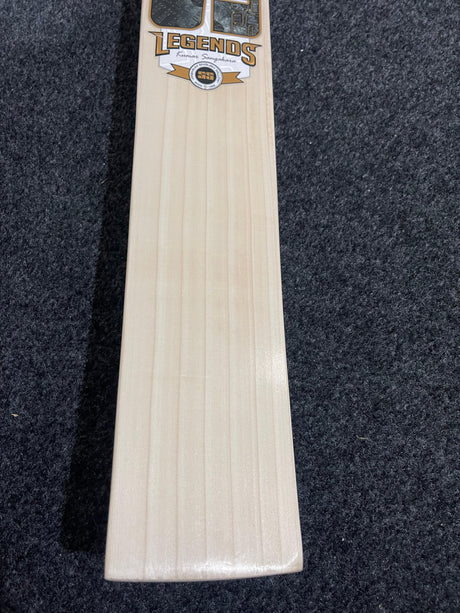 SS Legends Kumar Sangakara Edition English willow Cricket Bat - 1200g