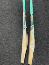 CA Gold 8000 English Willow Cricket Bat / 1195g 6 Grains & 1166g 6 Grains - 2.7 lb