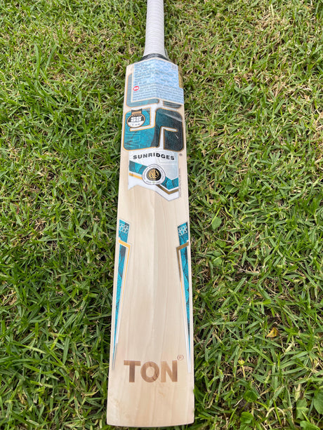 SS Premium Edition English willow Cricket Bat - 6 Grains 1200g - 2.7lb