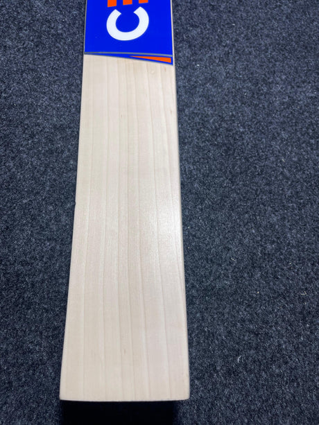 CEAT Secura Drive English Willow Cricket Bat - 1160g 7 Grain