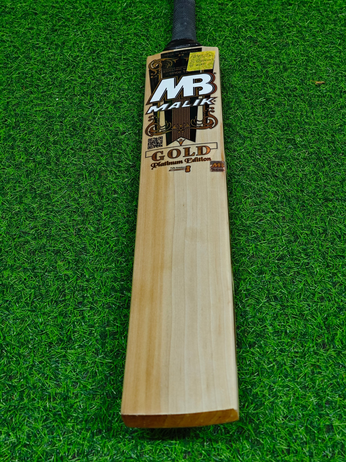 MB MALIK GOLD PLATINUM ENGLISH WILLOW CRICKET BAT-8 GRAINS-1243g